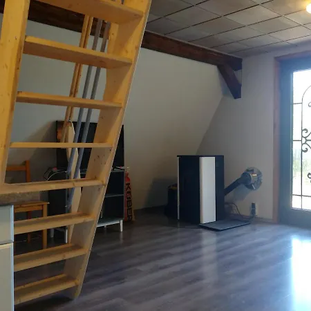 Wanderhuette Zum Glueckstal Нойхаус-ам-Реннвег