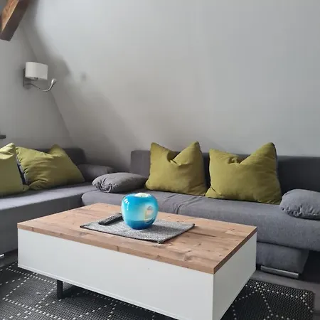 Wanderhuette Zum Glueckstal * Нойхаус-ам-Реннвег