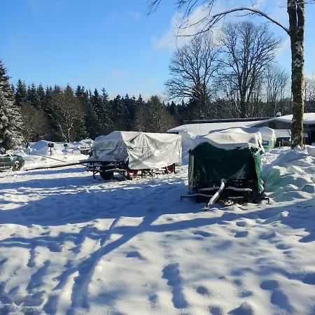 Wanderhuette Zum Glueckstal Нойхаус-ам-Реннвег