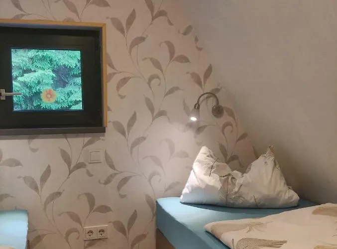 Wanderhuette Zum Glueckstal Neuhaus am Rennweg